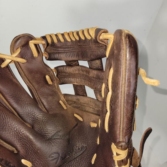 Mizuno Glove Baseball Brown Leather Softball Left Handed 12.5" Model GFN 1250B3 - Picture 8 of 14